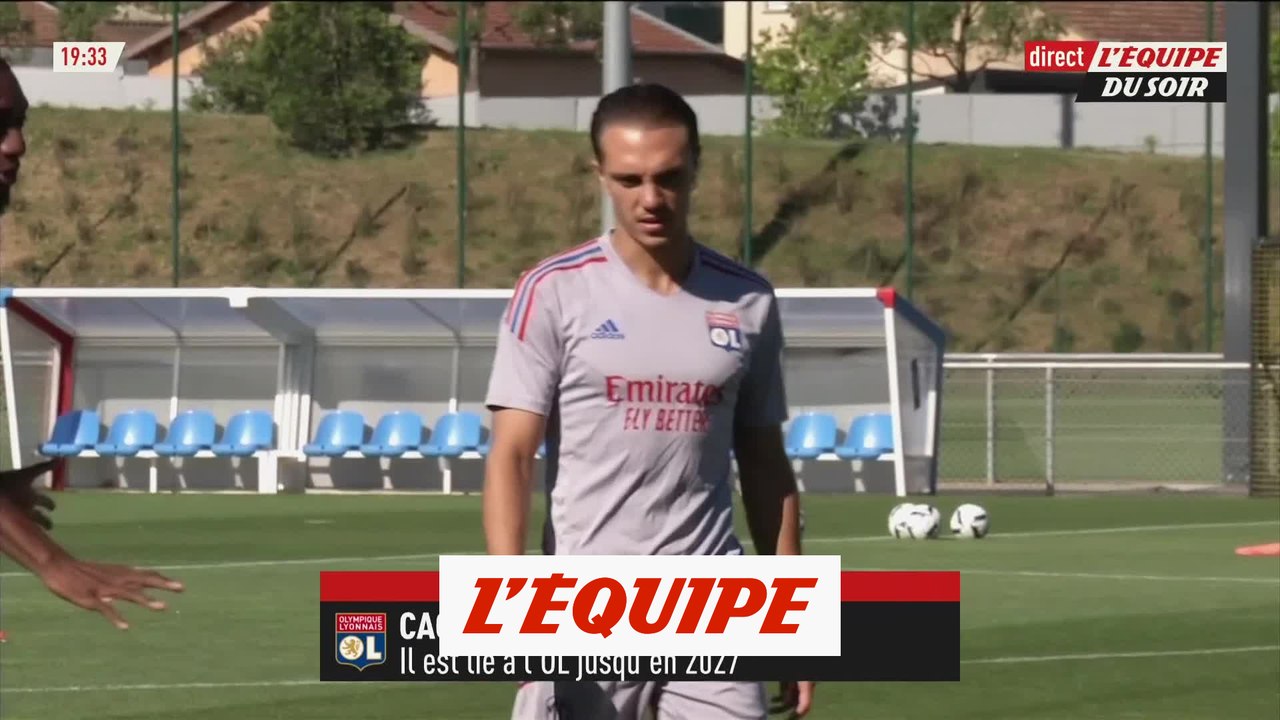 Caqueret prolonge à l'OL jusqu'en 2027 - Foot - L1 - Lyon