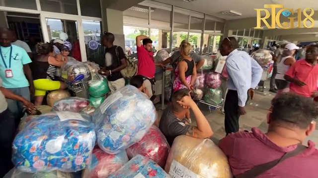 Aéroport International Toussaint Louverture.- Aktivite anbakeman komèsan Kiben yo.
