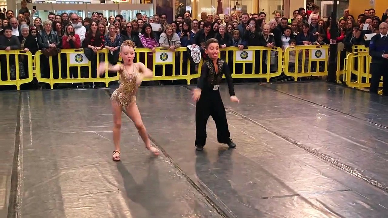 Fast energetic Kids Dance -Amazing #dance #energetic