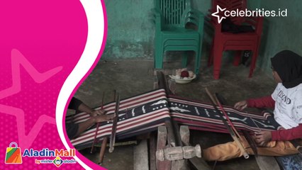 Hiu Tikus Motif Baru Tenun Ikat dengan Pewarna Alami yang Banyak Diminati