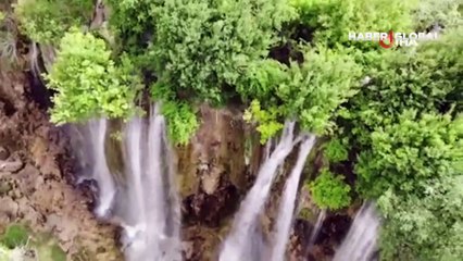 Dünyanın en görkemli şelalelerinden... Ziyaretçi akınına uğradı