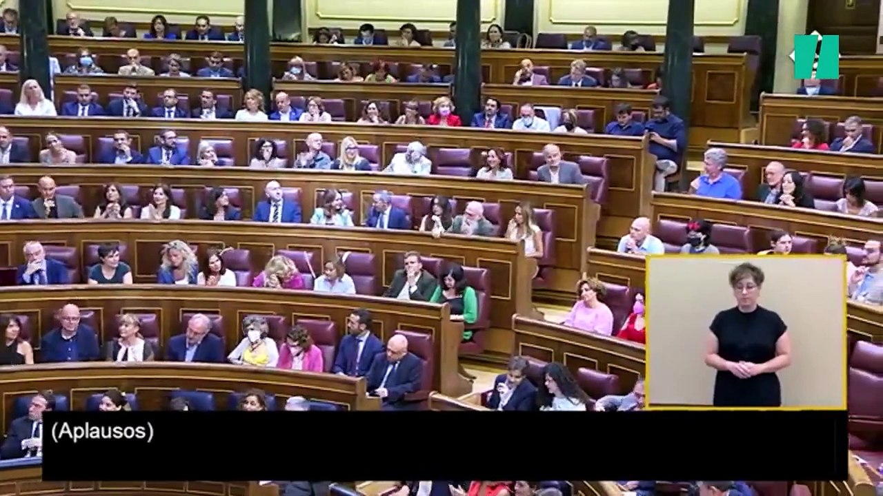Sánchez anuncia impuestos extraordinarios a las eléctricas y a  la banca