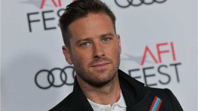 VOICI - Armie Hammer accusé de viol et cannibalisme : son étonnante reconversion professionnelle