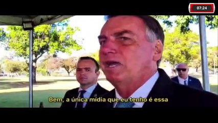 BOLSONARO RECLAMA POR SER ASSOCIADO A APOIADOR QUE MATOU PETISTA EM FOZ DO IGUAÇU