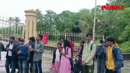 पुणे विद्यापीठात विद्यार्थ्यांचे घंटानाद आंदोलन, पण का