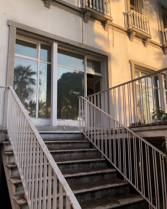 Tarihi Konak Harabeye Döndü