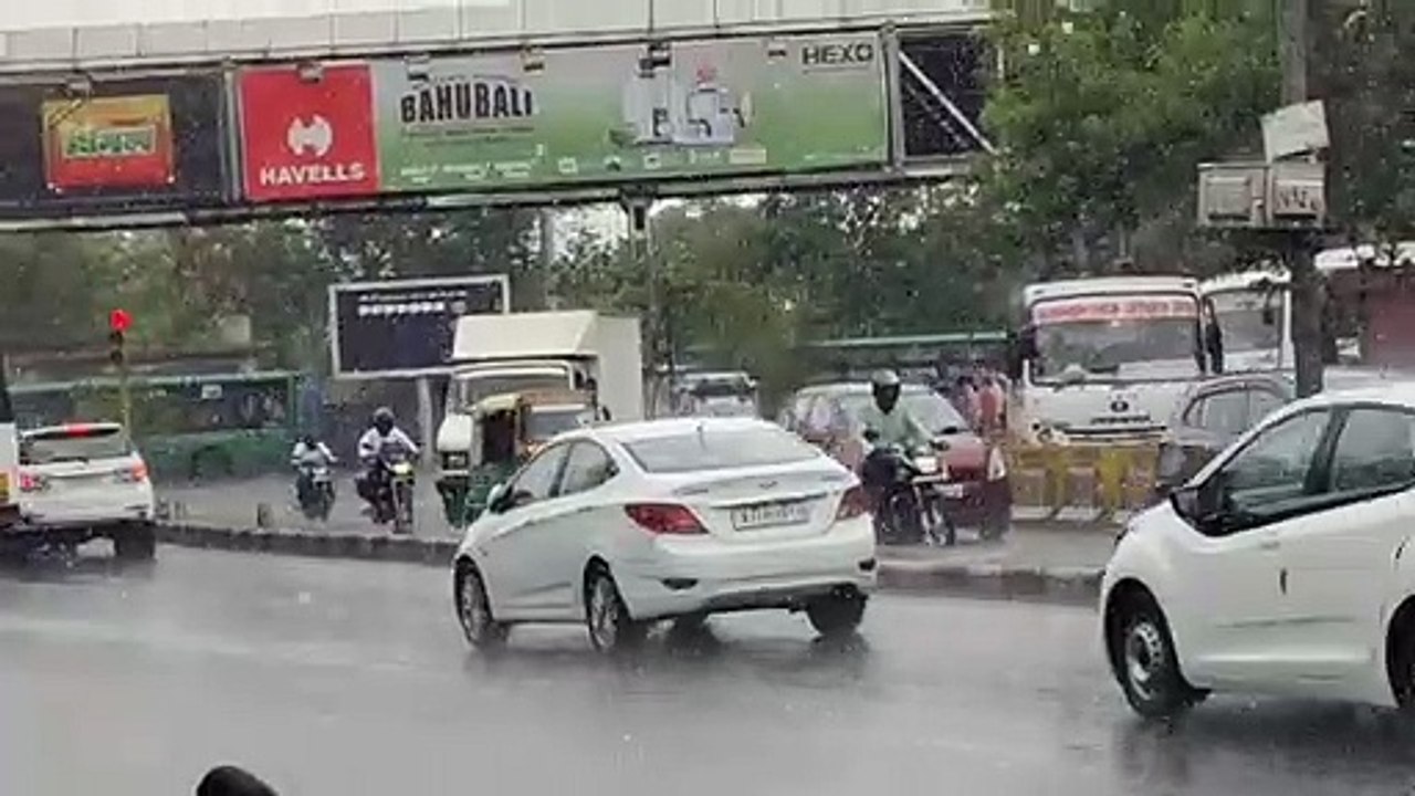 Weather News- पांच जिलों में भारी से अति भारी ब...
