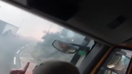 Las Hurdes arden en un incendio que "hará daño y durará varios días"