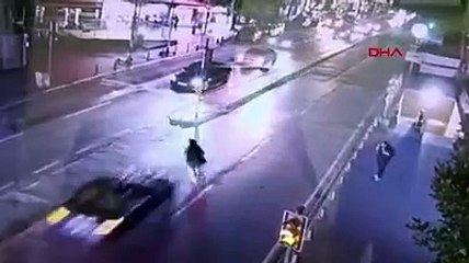 Scooterlı Dilara Gül'ün hayatını kaybettiği görüntüler ortaya çıktı
