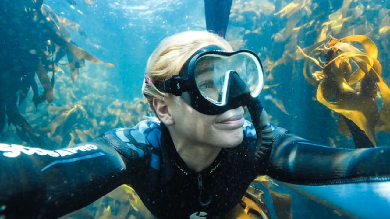 How A Freediver's Routine Helps Her Hold Her Breath For 4 Minutes