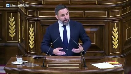 Abascal, a Sánchez: "Reconstruiremos todo lo que destruyan y levantaremos todo lo que tumben, desde la economía a las cruces"