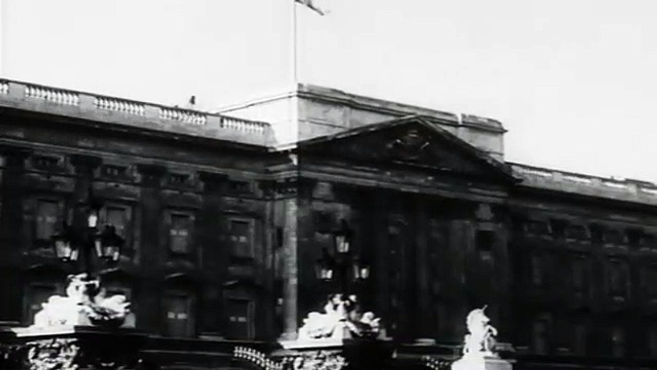 Dieppe Medals Awarded at Buckingham Palace