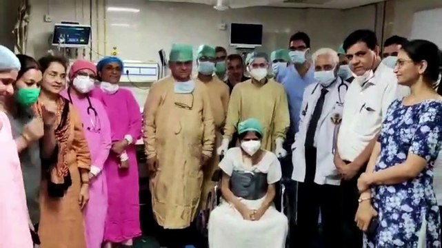 हार्ट ट्रांसप्लांट के 19 दिन बाद घर लौटा मरीज