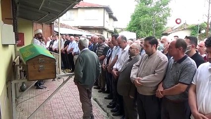 Apartmanın 6'ncı katından düşen Öznur öğretmen toprağa verildi