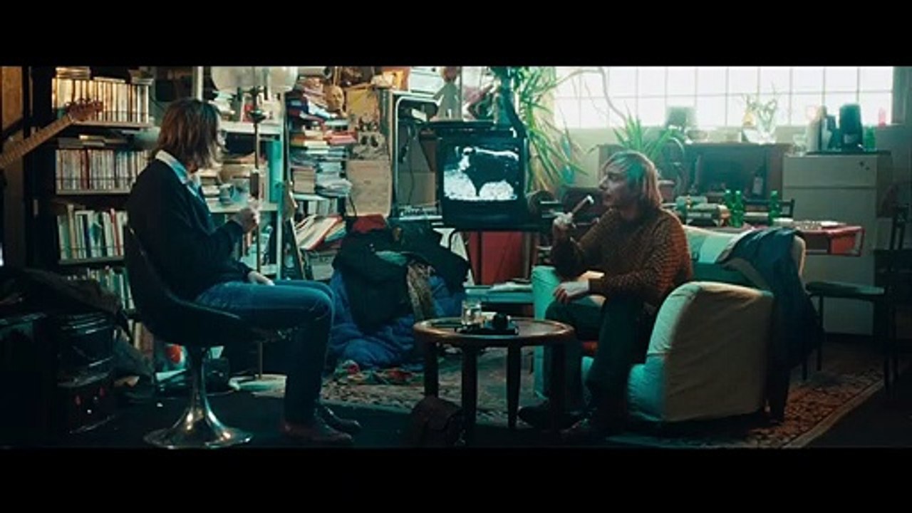 Tout fout le camp Bande-annonce VF (2022) Thomas Scimeca, Jonathan Capdevielle