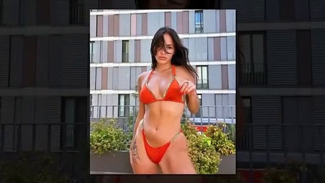 Survivor'un olay ismi Berna Keklikler, turuncu bikinisiyle nefes kesti