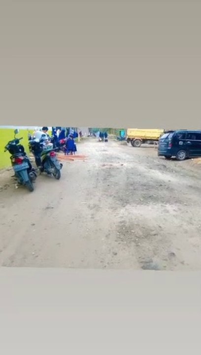 SMP IT Darul khairot kinali