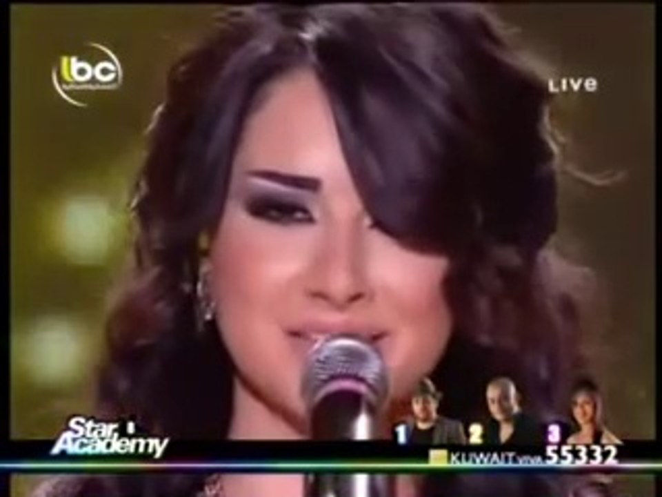 سارة  تغنى- حب إيه