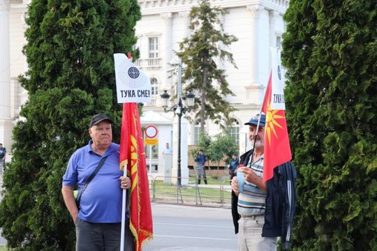 Kuzey Makedonya'da AB üyeliği önerisiyle ilgili protestolar devam ediyor