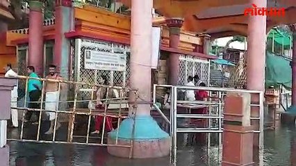 तब्बल दहा दिवस होते दत्त मंदिर नदीच्या पाण्यात