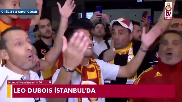 L'accueil bouillant de Léo Dubois à Istanbul