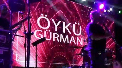 Öykü Gürman hem coştu hem coşturdu