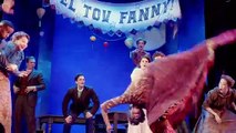 La bande-annonce du revival de la comédie musicale Funny Girl : Lea Michele se fait fracasser par une actrice Glee après avoir obtenu le rôle principal