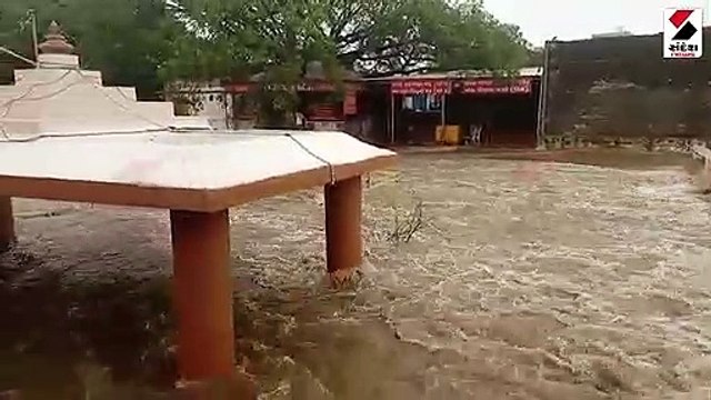 માધવરાયજી મંદિર થયું પાણીમાં ગરકાવ