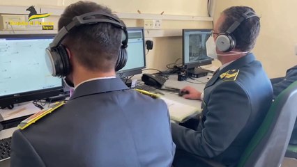 Ricettazione di oro e preziosi, tre arresti a Napoli