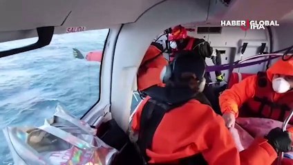 Kaptan yardım çağrısı yaptı!  Arjantin donanmasına ait halikopter harekete geçti