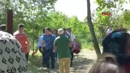 Halay çekerken kalp krizi geçiren adam, hayatını kaybetti