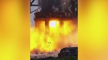 SpaceX'in roketi test sırasında patladı