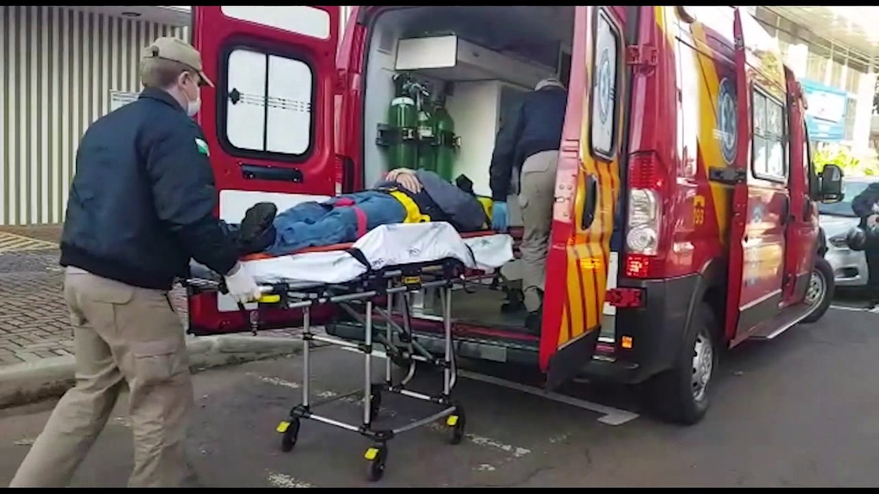 Motociclista fica ferido em acidente no Centro de Cascavel