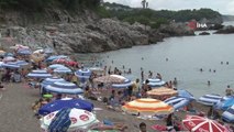 9 günlük bayram tatilinde vatandaşlar denizin tadını çıkarttı
