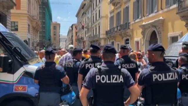 Taxi e DL concorrenza, le proteste alla manifestazione a Roma