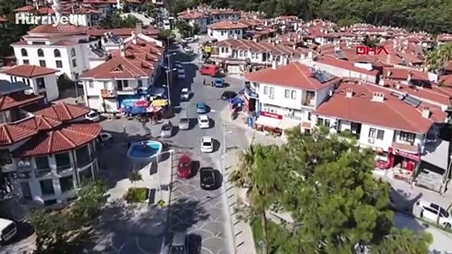 Ünlü turizm merkezlerine tatilci akını