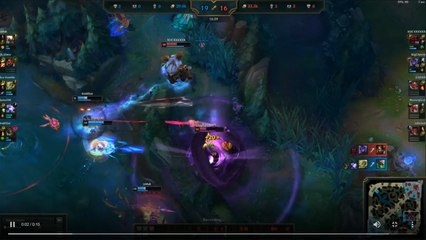 Download Video: La inexplicable interacción entre Renata y Bel'Veth (League of Legends)