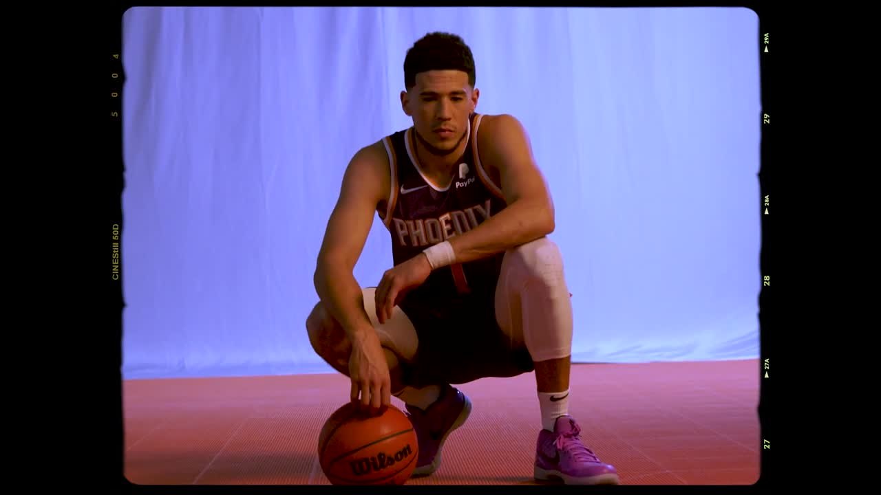 NBA 2K23  Shooting photo de la couverture avec Devin Booker
