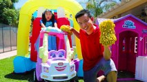 Wendy Pretend Play - Giant Inflatable Drive Thru Car Wash Kids Toy