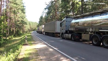 Vuelven la colas en la frontera de Lituania con Rusia y Bielorrusia por el control de mercancías