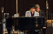 Bob Dylan prohíbe el uso de teléfonos inteligentes en sus próximos conciertos
