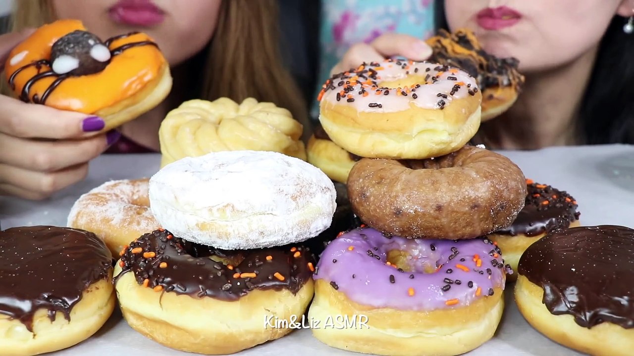 asmr-dunkin-donuts-soft-eating-sounds-50k-subscriber-special-kim-liz