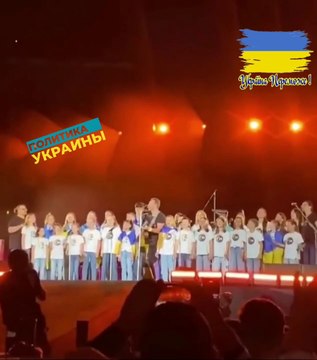❗️ Британская группа Coldplay в рамках мирового тура продолжает поражать поддержкой Украины