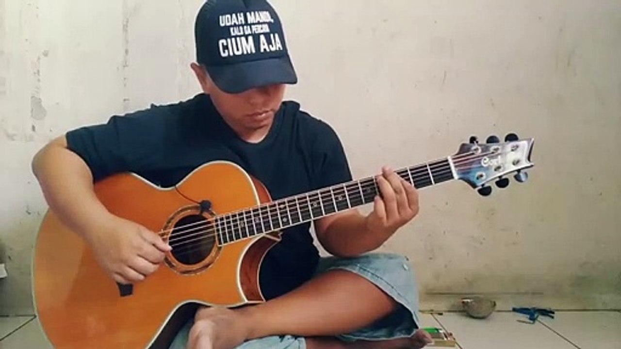 Kupu - Kupu _ Melly G (Instrumen Solo Guitar Cover)