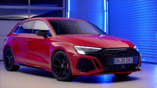 Audi RS 3 Sportback und RS 3 Limousine - Maximale Agilität - RS Torque Splitter und RS 3-spezifische Modi