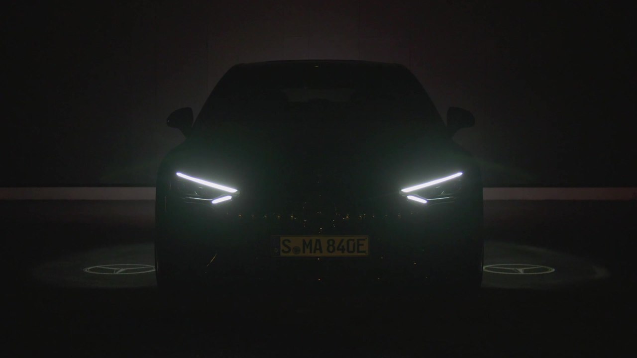 Mercedes-AMG EQE - DIGITAL LIGHT