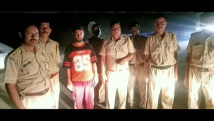 下载视频: kidnappedअवैध शराब तस्करी रोकने गए आबकारी विभाग के ड्राइवर का अपहरण, पंजाब पुलिस ने किया बरामद