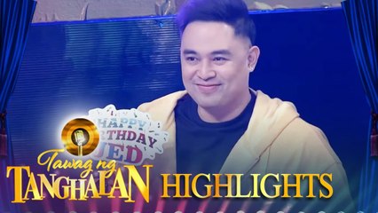 Descargar video: Hurado Jed celebrates birthday on It's Showtime | Tawag Ng Tanghalan