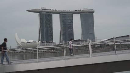 Singapur restringe por cuarta vez desde octubre su política monetaria