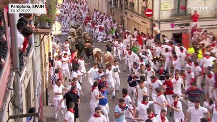 Six people injured during the eighth bull run of San Fermin